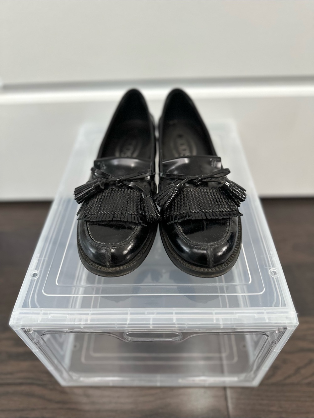 TODs Size 6 Loafers